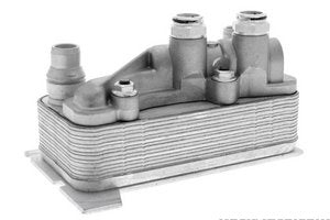 Fluid Cooler Mercedes Benz C63 Amg 2016
