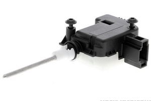 Door Lock Actuator Front Right Mercedes Benz E550 2008